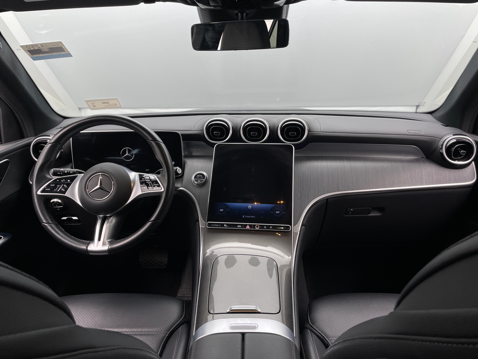 Thumbnail: 2024 Mercedes-Benz GLC - 2