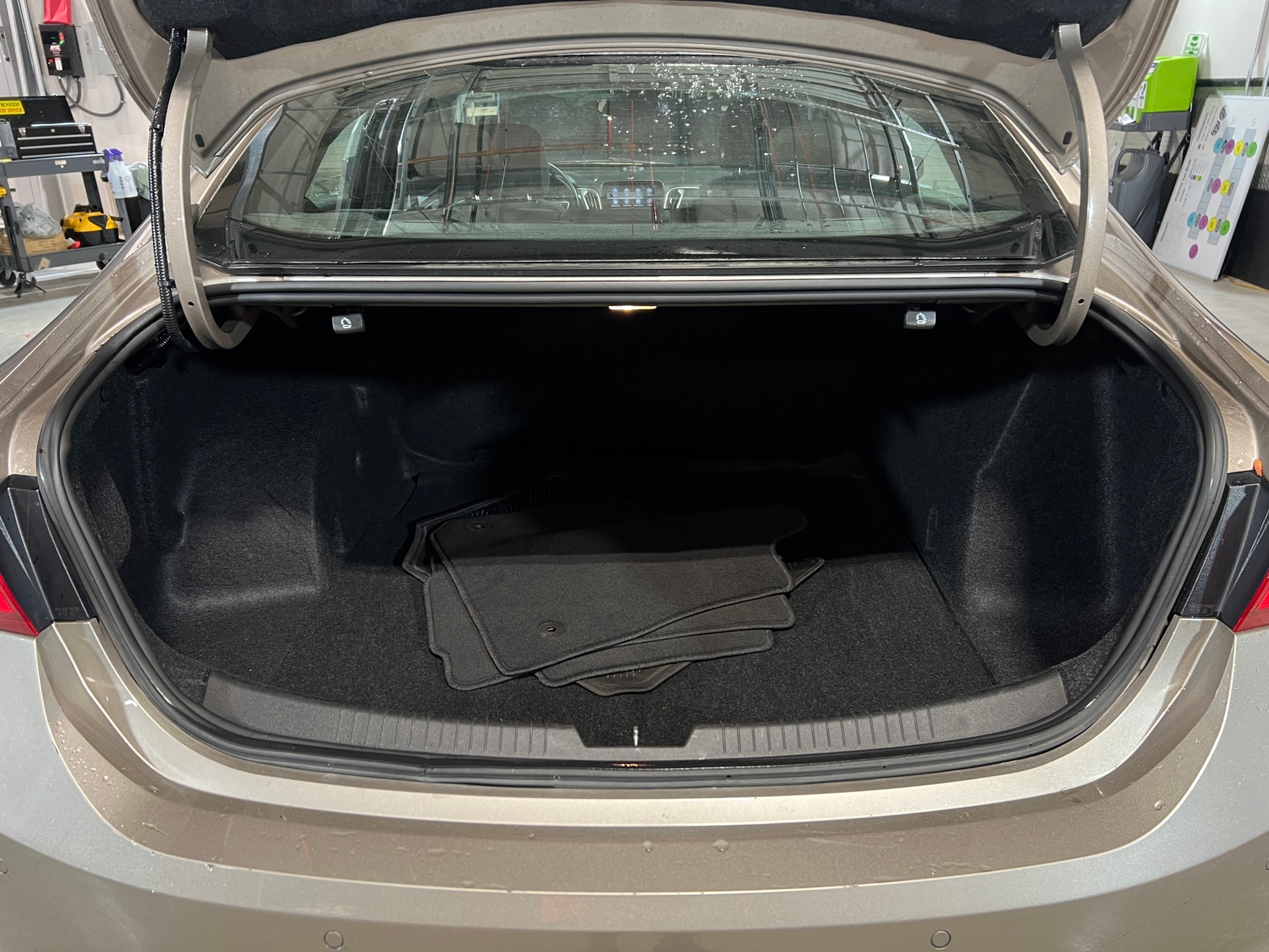 Thumbnail: 2024 Chevrolet Malibu - 7