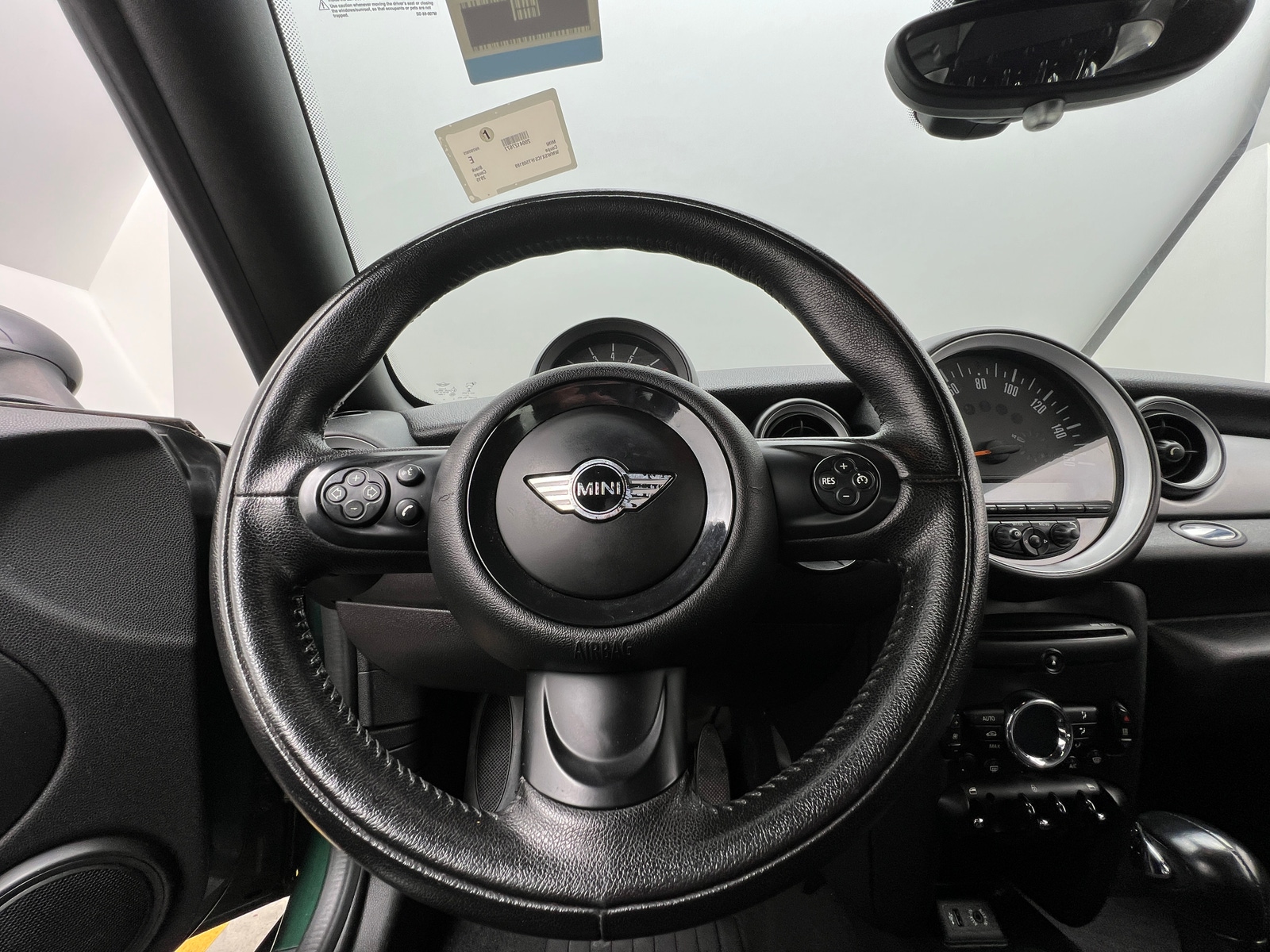 Thumbnail: 2015 MINI Cooper Coupe - 4