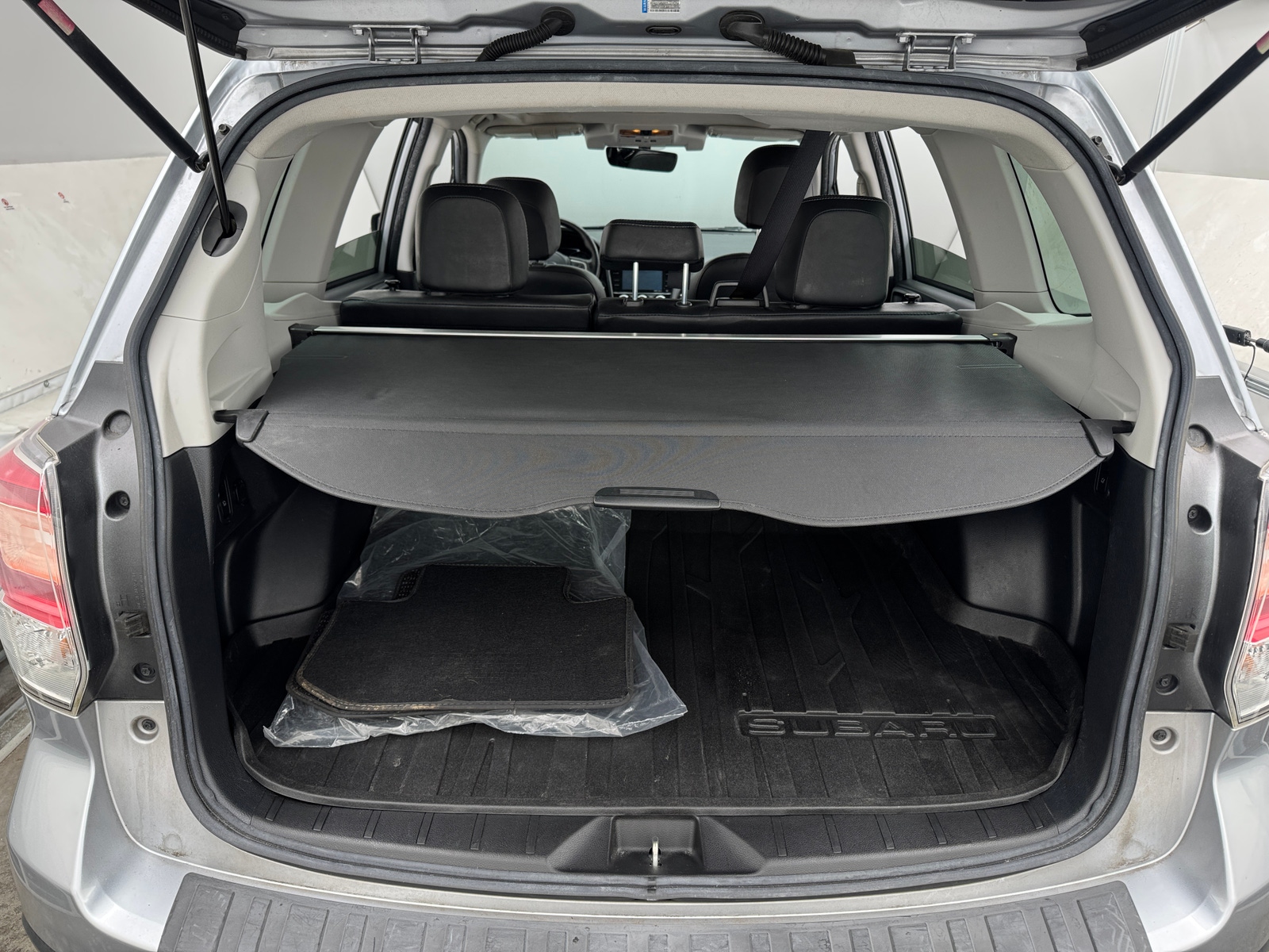 Thumbnail: 2017 Subaru Forester - 6