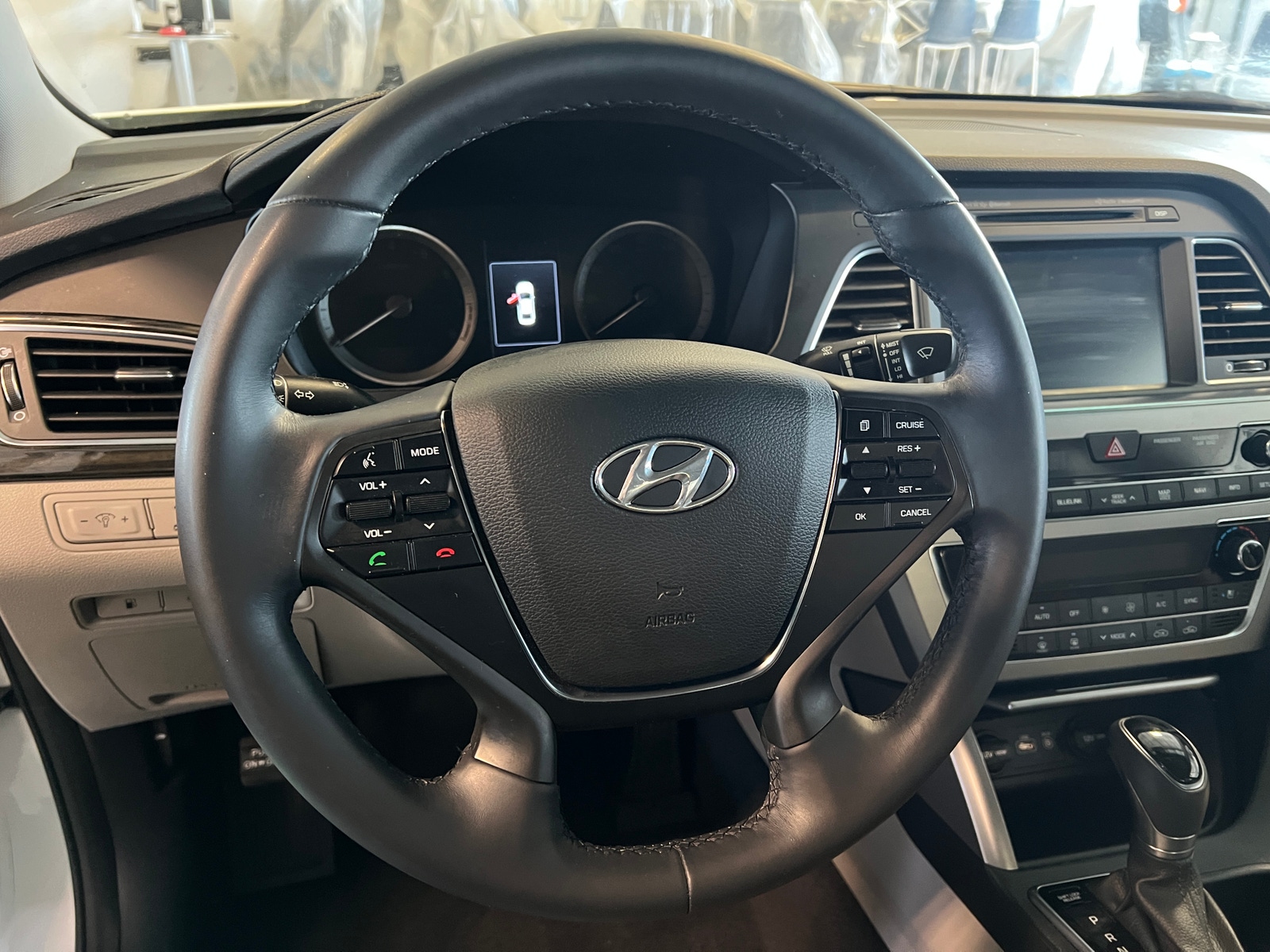 Thumbnail: 2017 Hyundai Sonata - 4