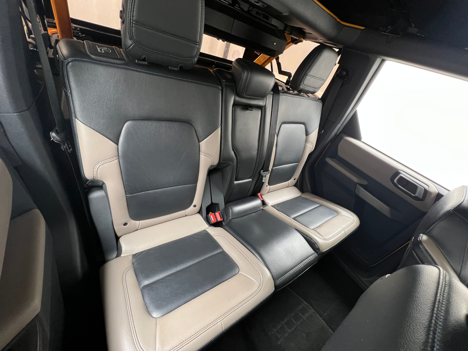 Thumbnail: 2021 Ford Bronco - 6