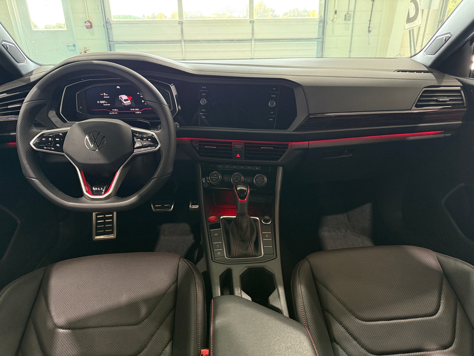 Thumbnail: 2022 Volkswagen Jetta - 2