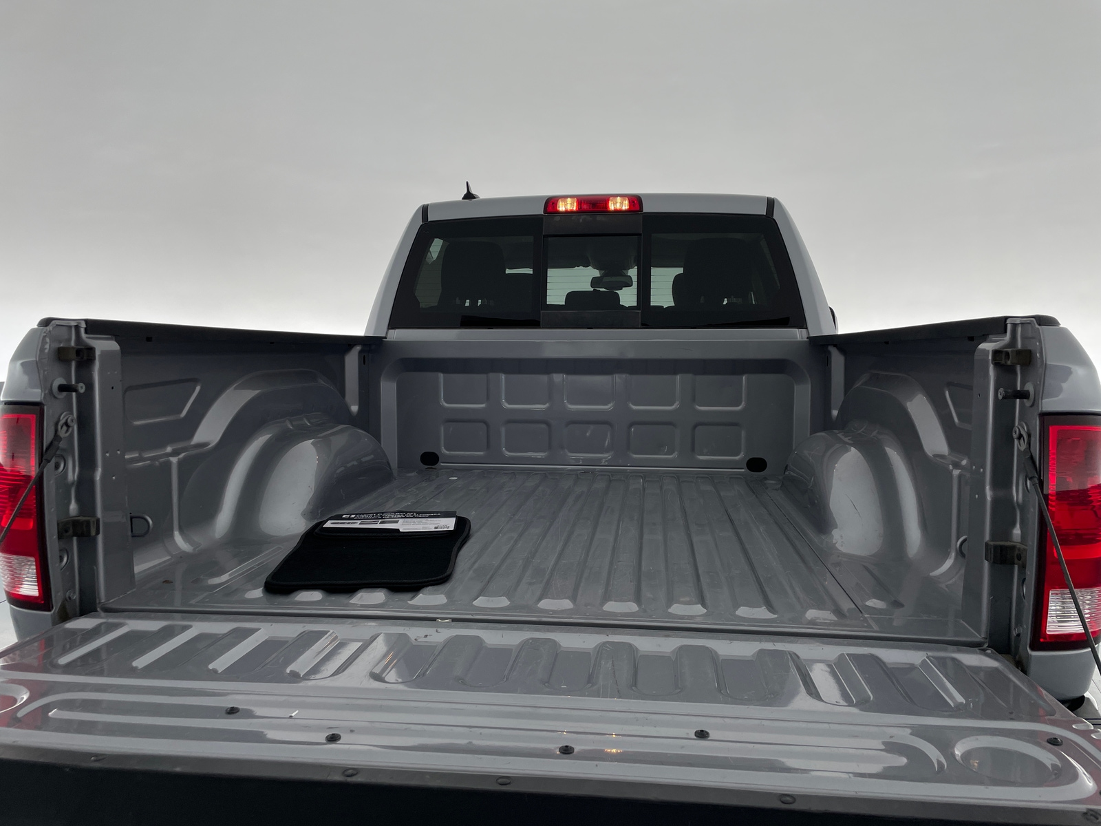 Thumbnail: 2023 RAM 1500 Classic - 7