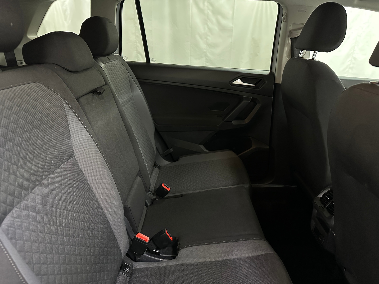 Thumbnail: 2019 Volkswagen Tiguan - 6
