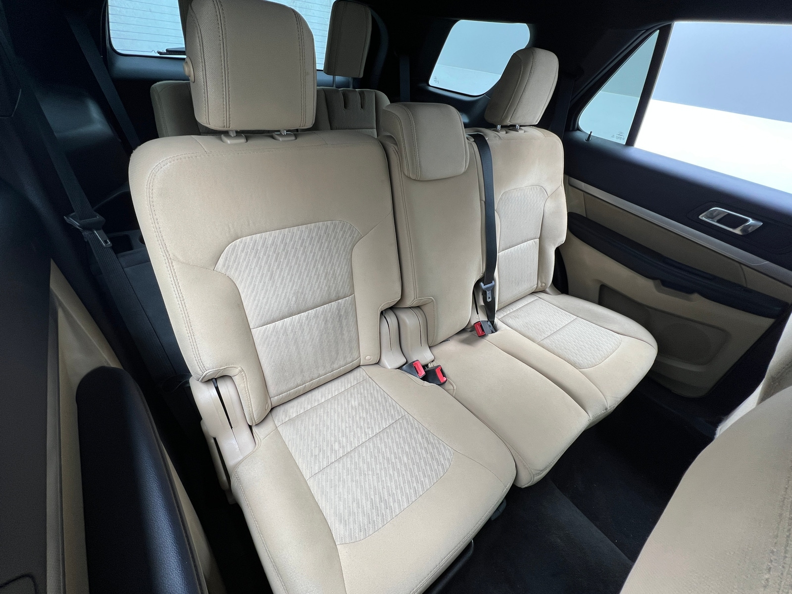 Thumbnail: 2016 Ford Explorer - 6