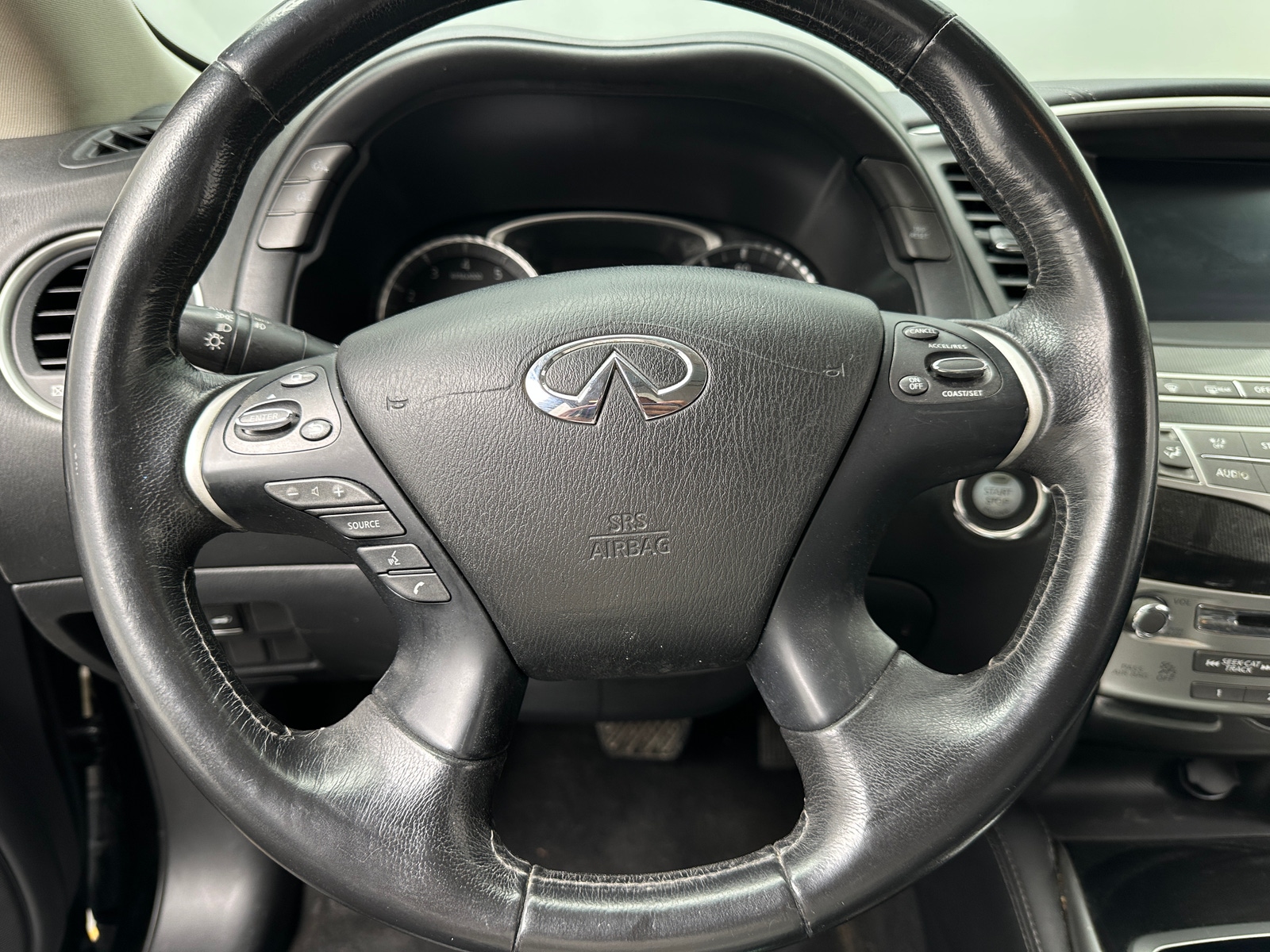 Thumbnail: 2018 INFINITI QX60 - 4