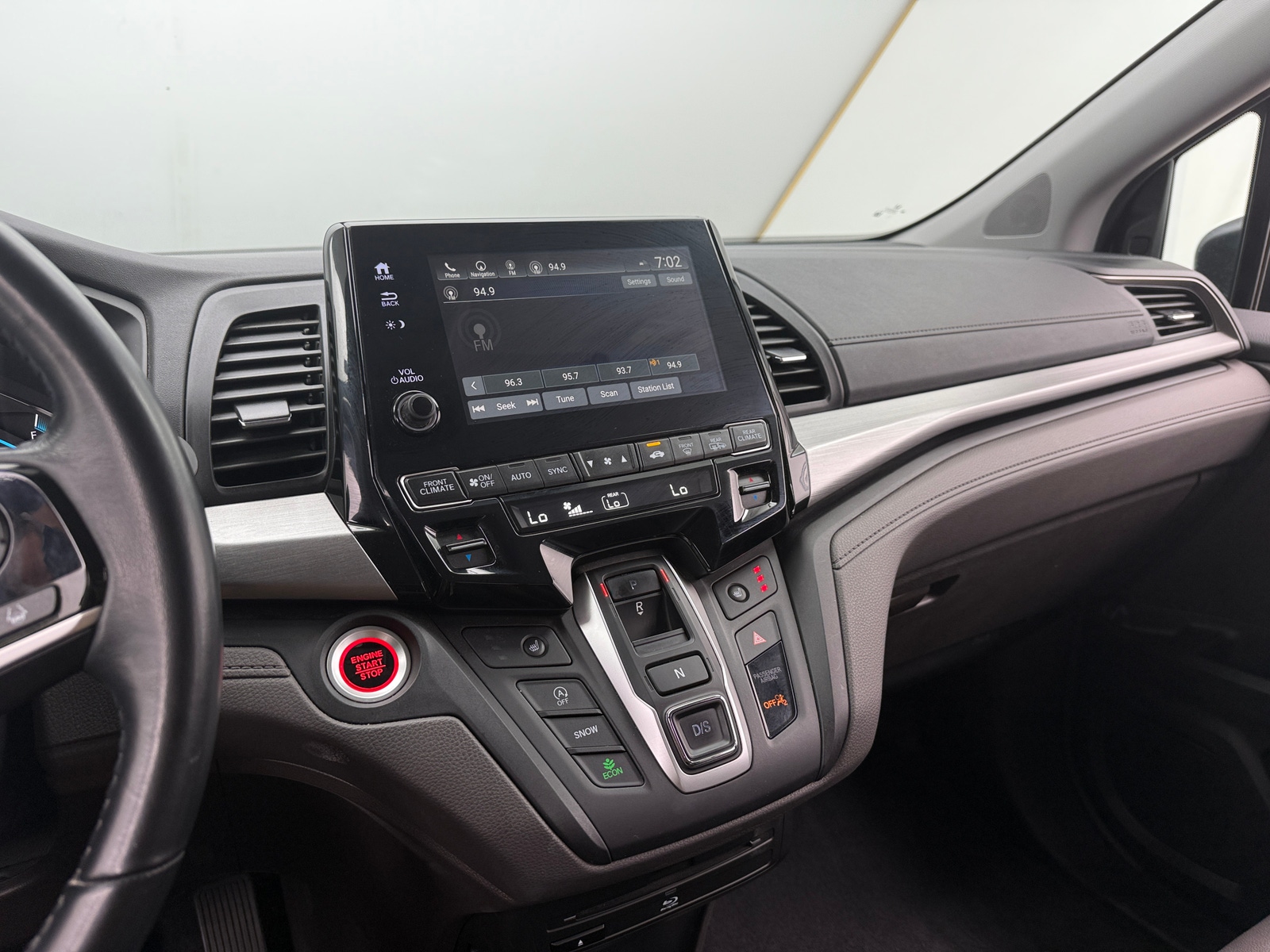 Thumbnail: 2018 Honda Odyssey - 3