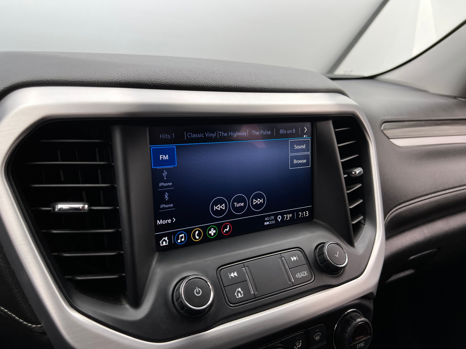 Thumbnail: 2020 GMC Acadia - 3