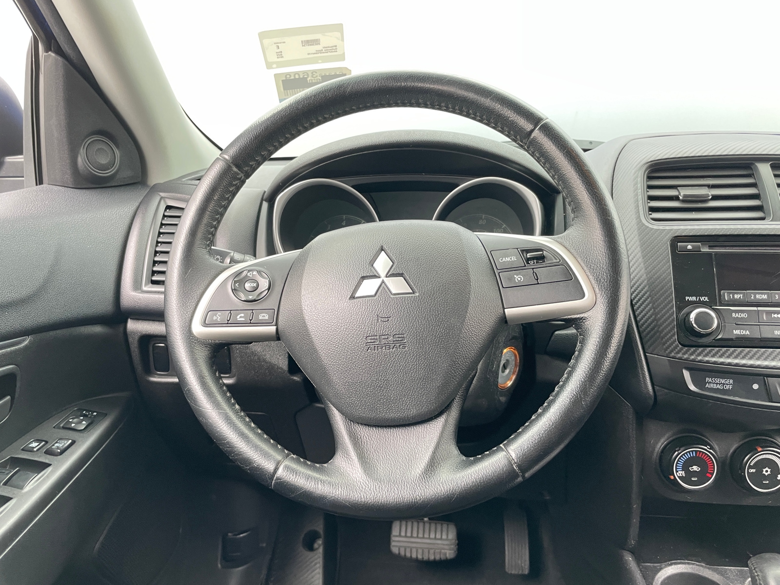 Thumbnail: 2015 Mitsubishi Outlander Sport - 5