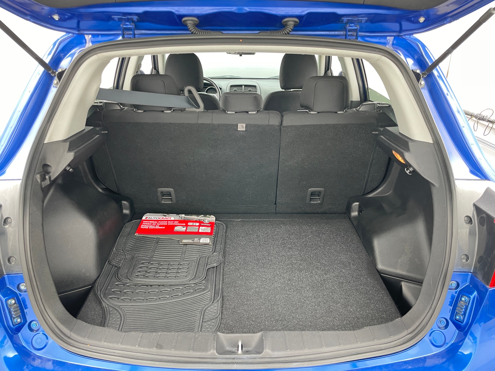 Thumbnail: 2015 Mitsubishi Outlander Sport - 7