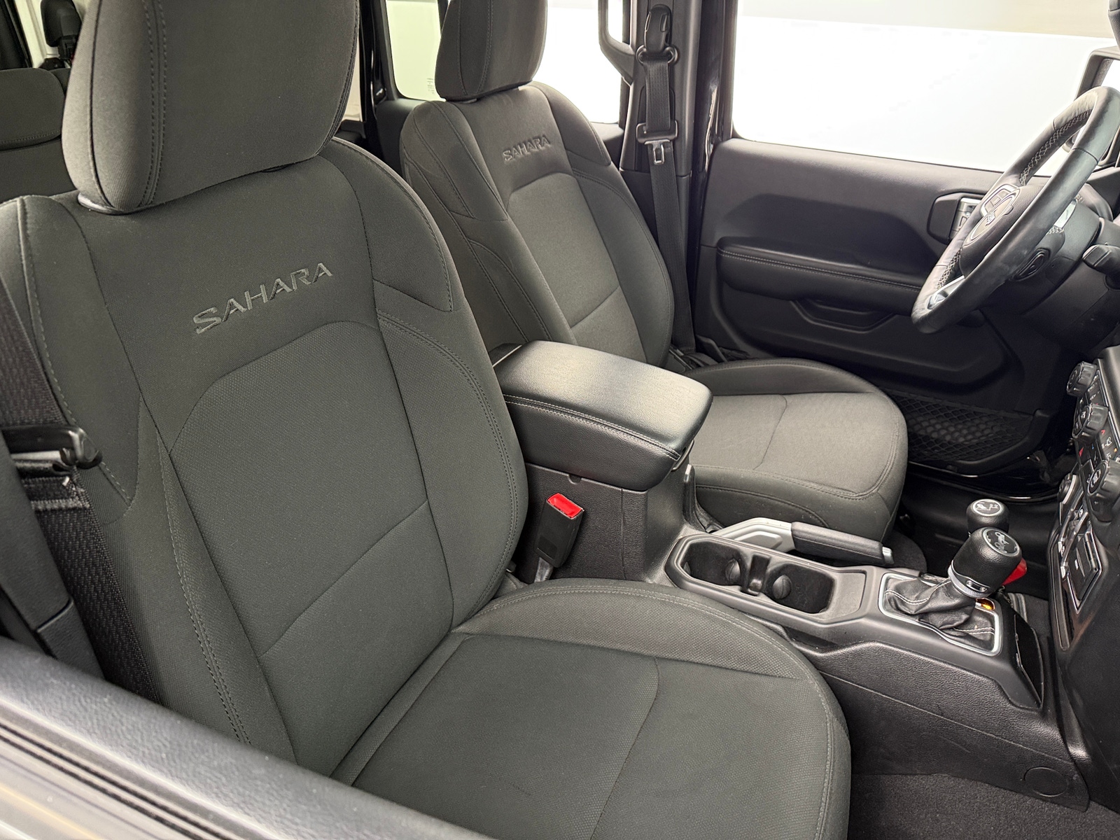 Thumbnail: 2018 Jeep Wrangler - 2