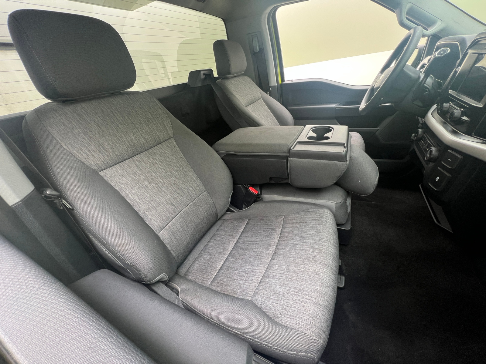 Thumbnail: 2022 Ford Econoline - 2