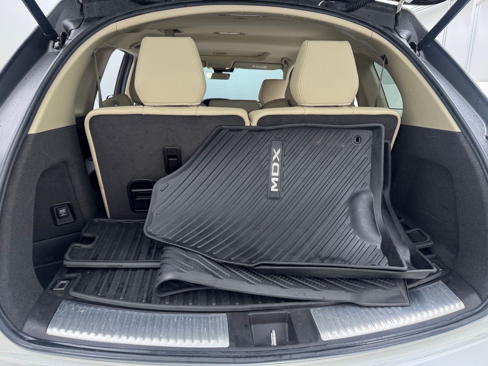 Thumbnail: 2017 Acura MDX - 6