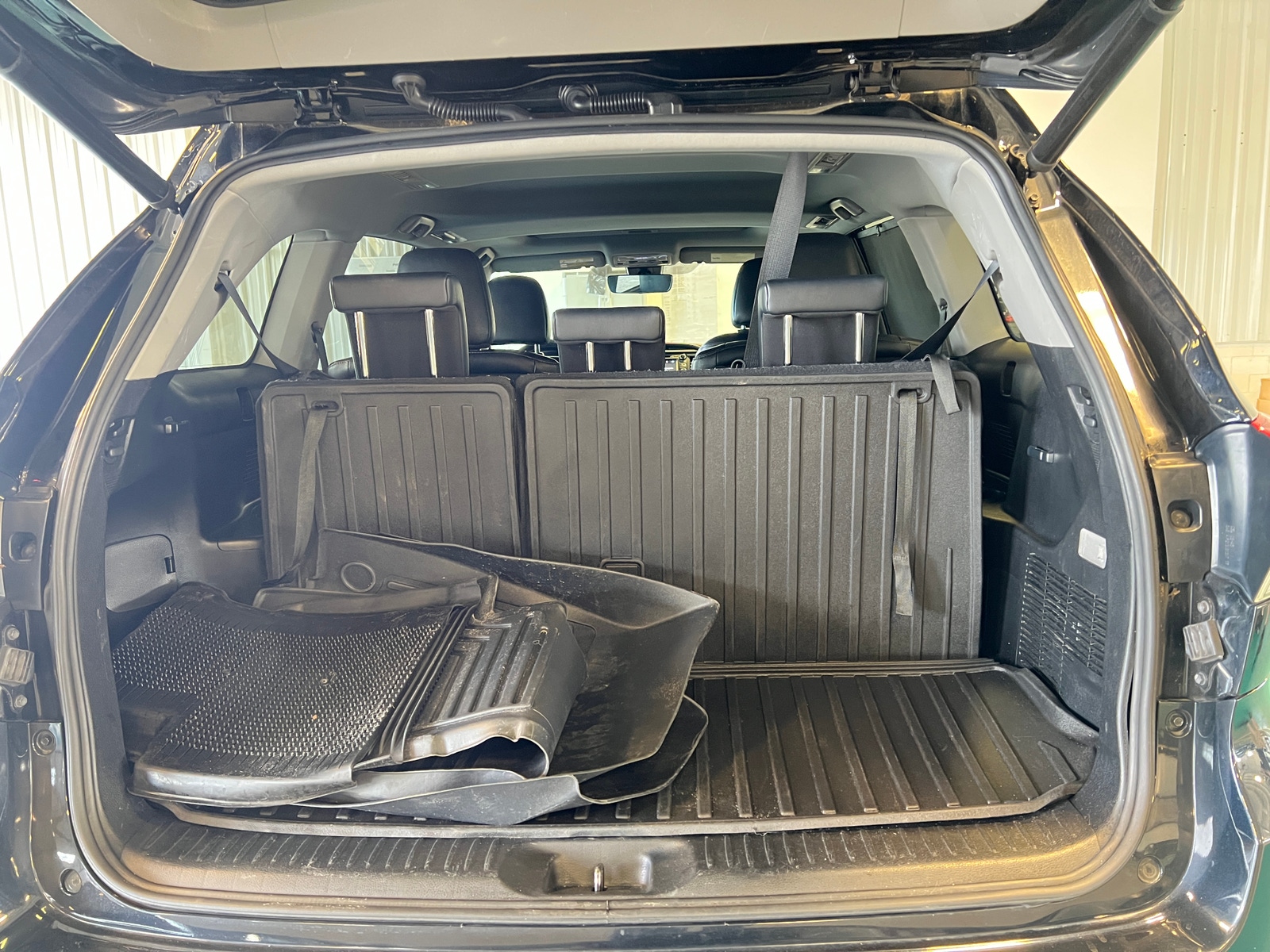 Thumbnail: 2019 Toyota Highlander - 6