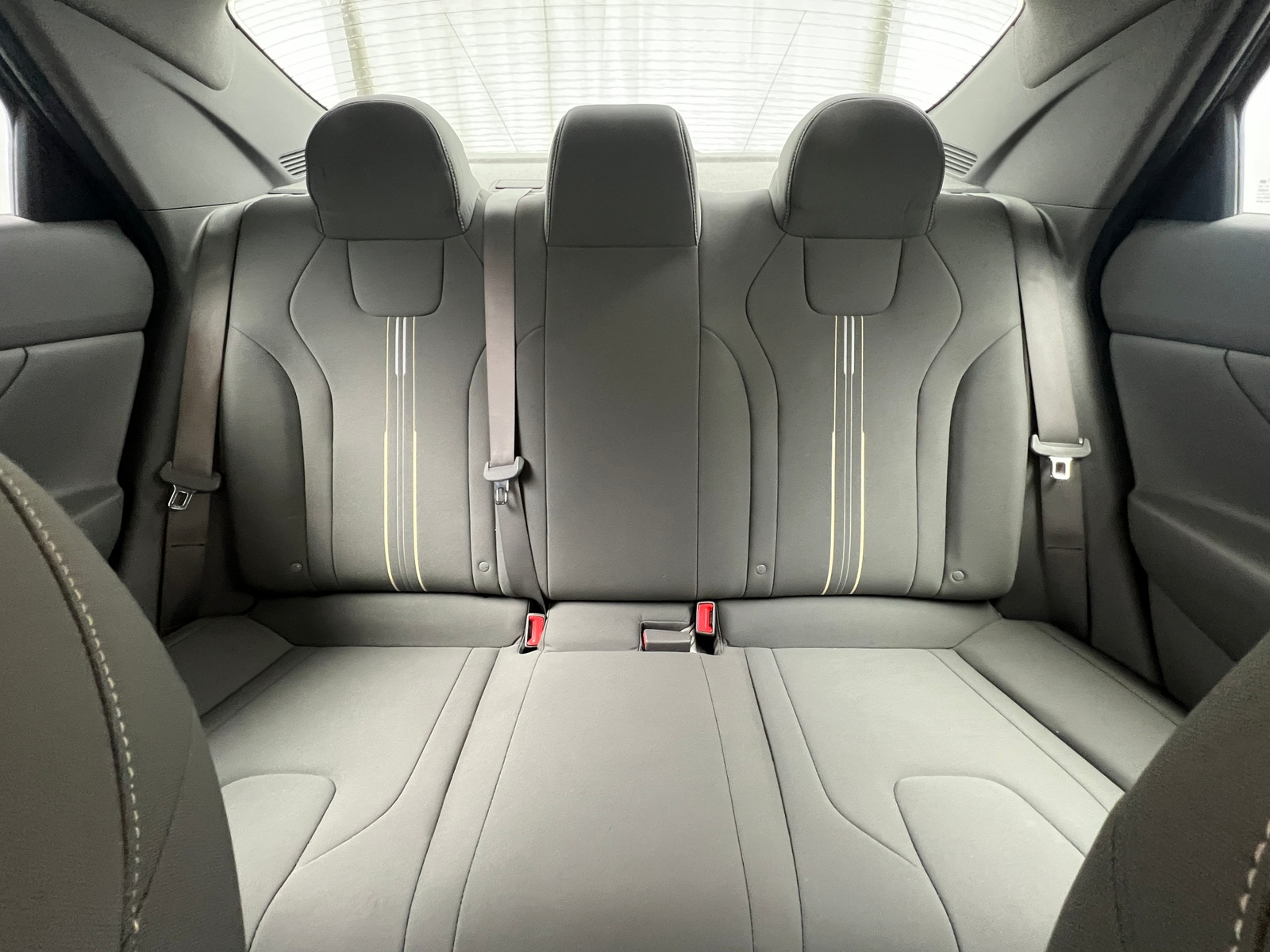 Thumbnail: 2022 Hyundai Elantra - 6