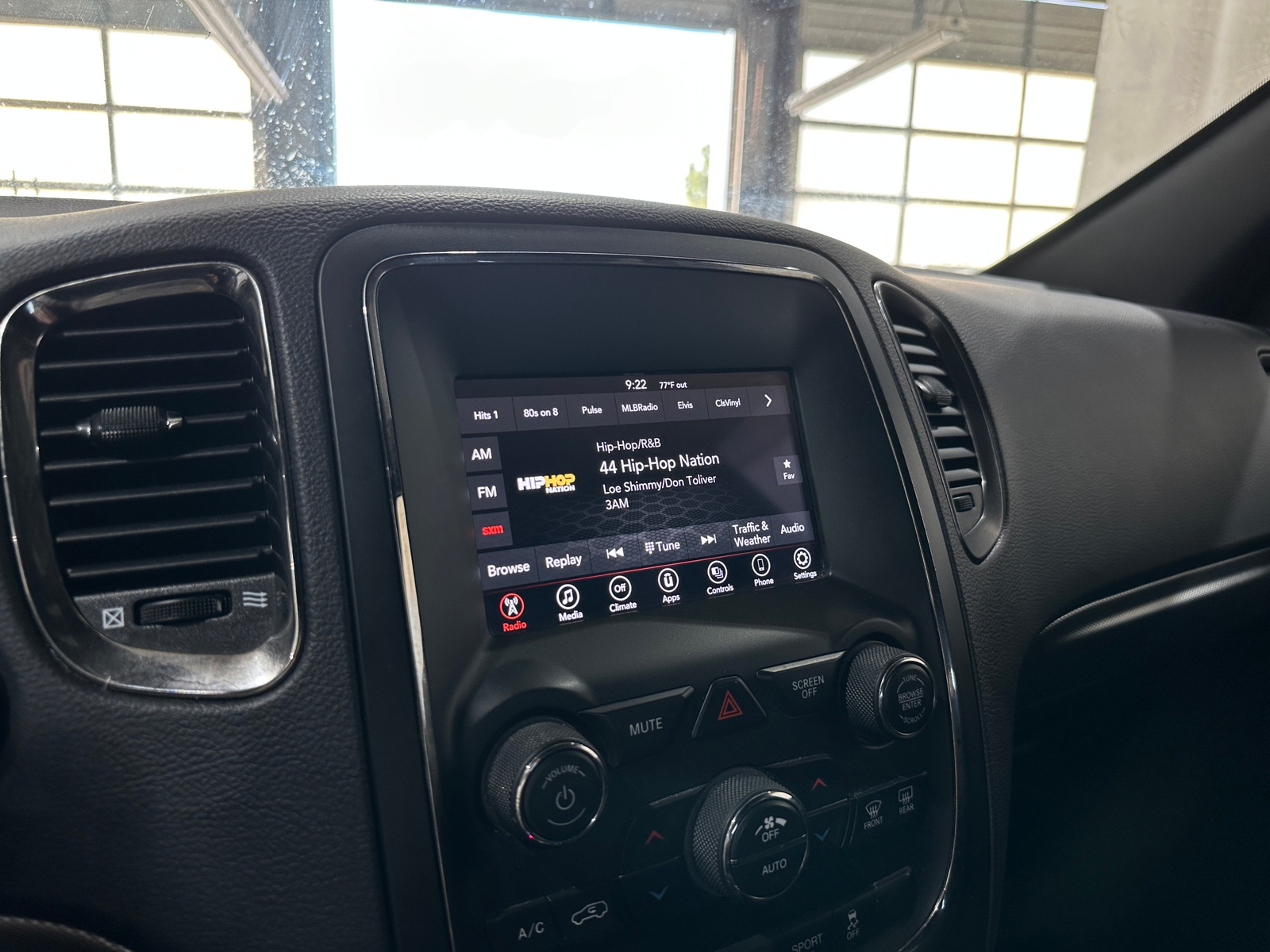Thumbnail: 2019 Dodge Durango - 4