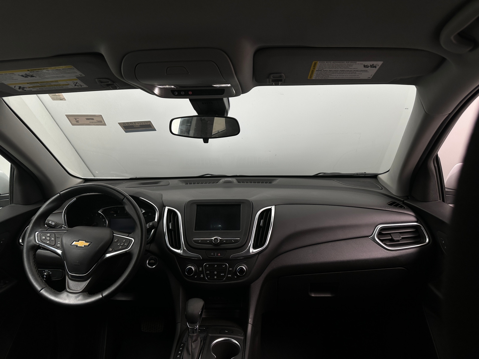 Thumbnail: 2023 Chevrolet Equinox - 3