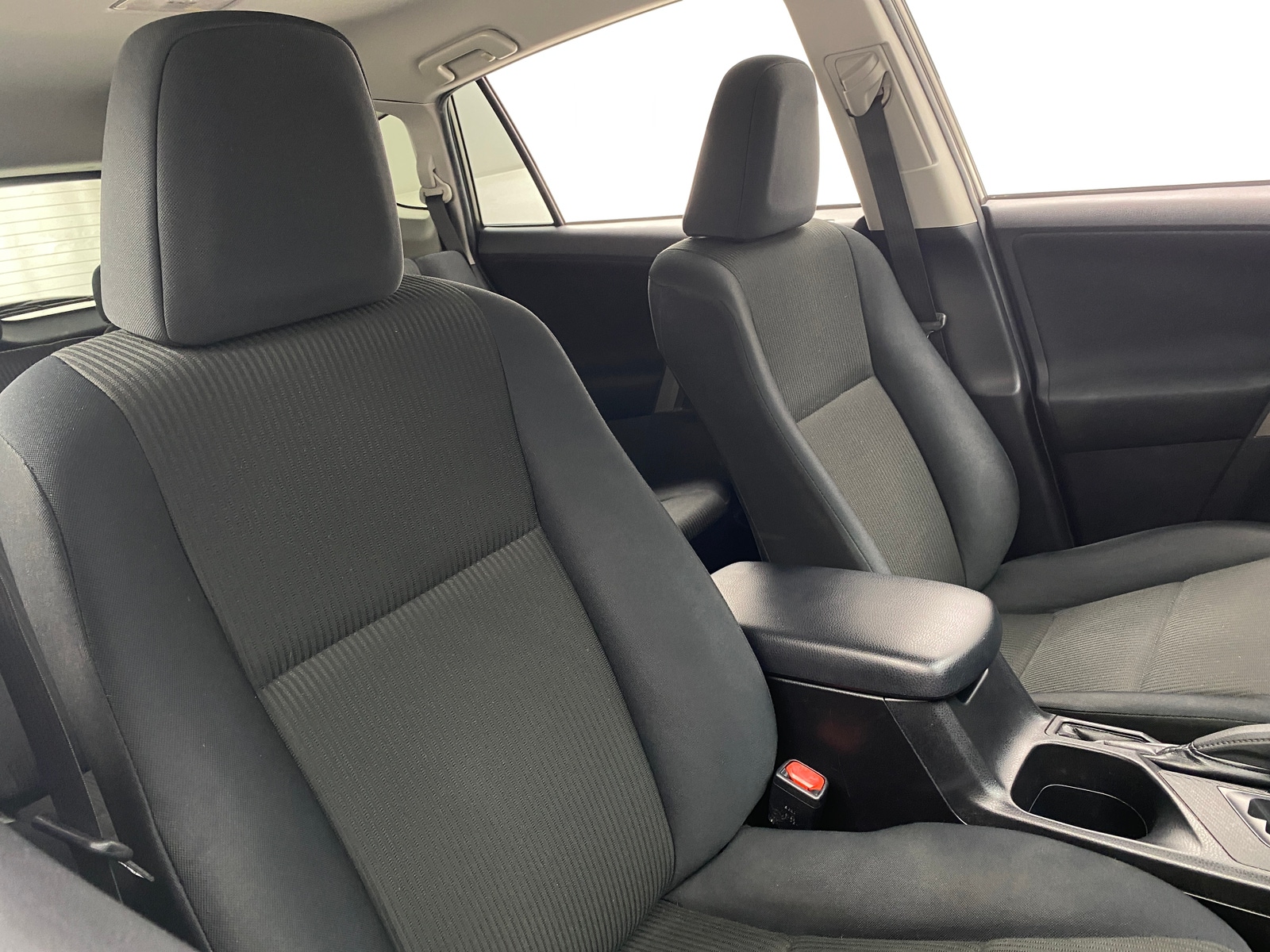 Thumbnail: 2014 Toyota RAV4 - 2