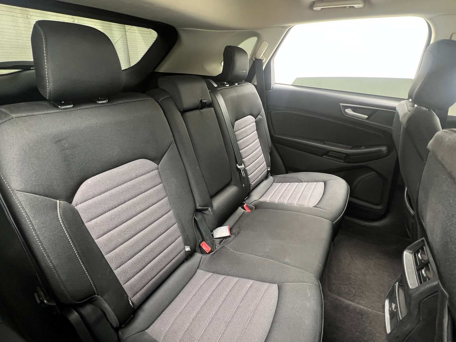 Thumbnail: 2020 Ford Edge - 6
