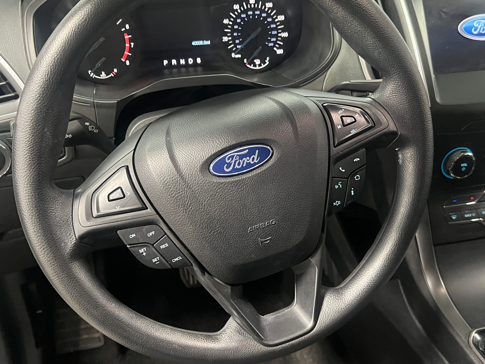 Thumbnail: 2020 Ford Edge - 5