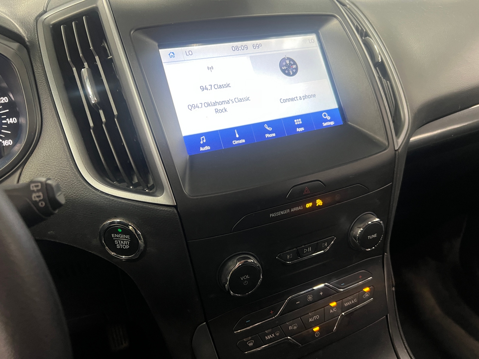 Thumbnail: 2020 Ford Edge - 4