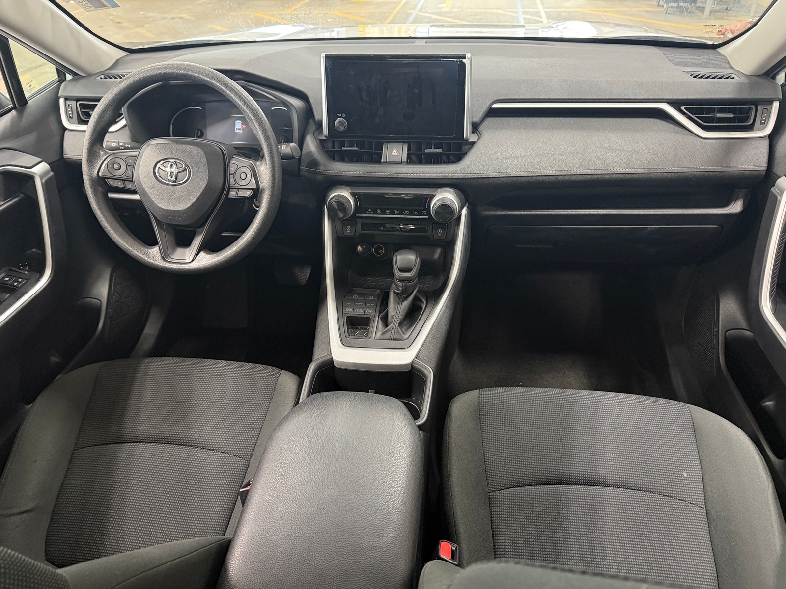 Thumbnail: 2024 Toyota RAV4 - 3