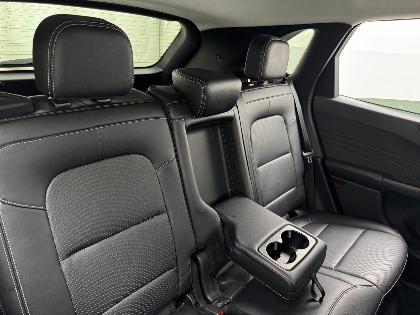 Thumbnail: 2021 Ford Escape - 5