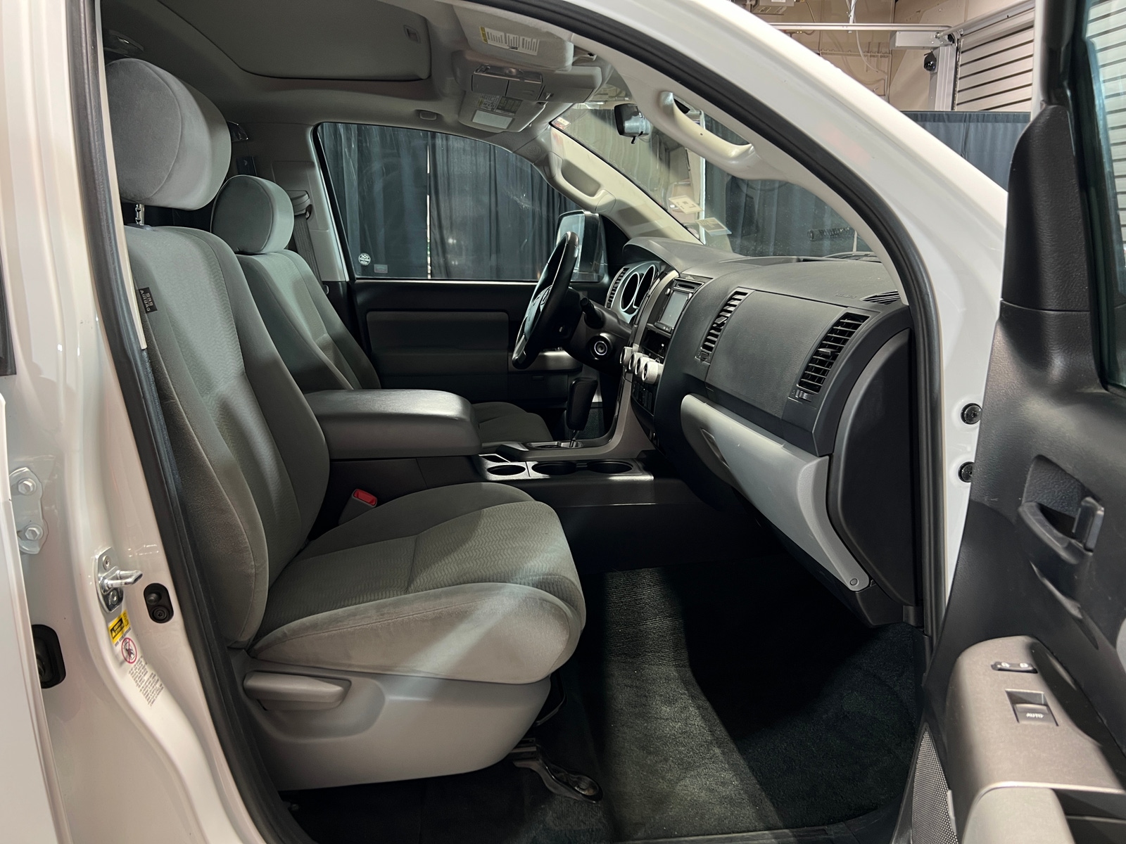 Thumbnail: 2016 Toyota Sequoia - 2