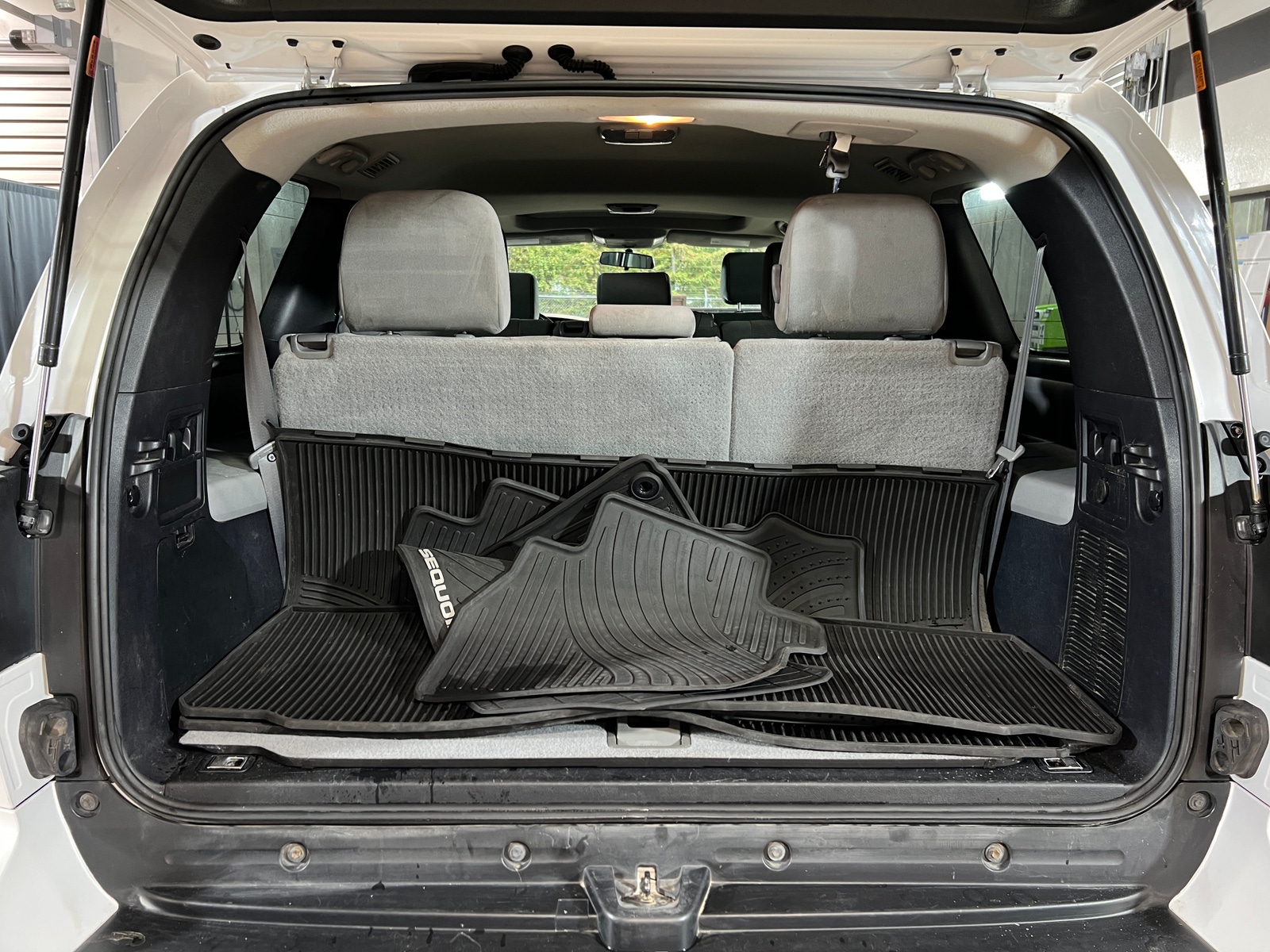 Thumbnail: 2016 Toyota Sequoia - 7