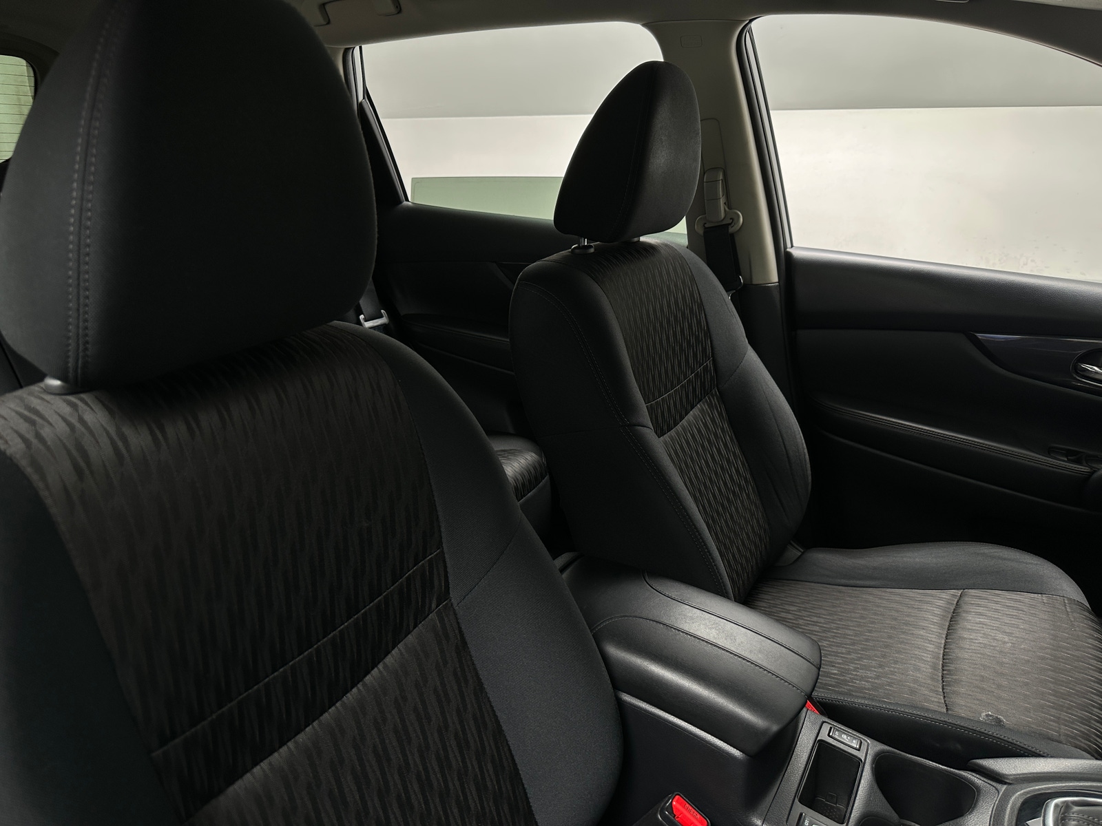 Thumbnail: 2018 Nissan Rogue - 2