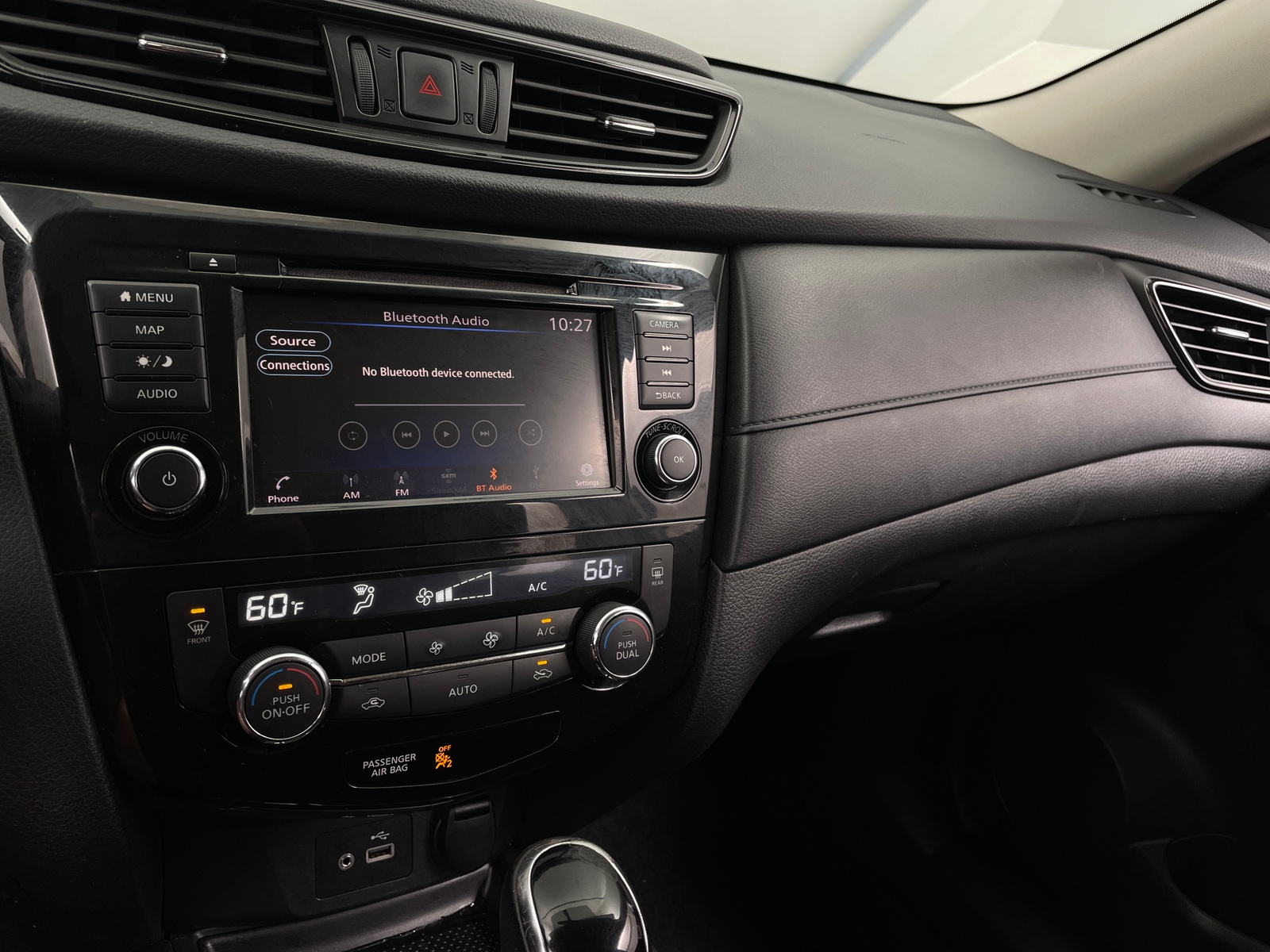 Thumbnail: 2018 Nissan Rogue - 4