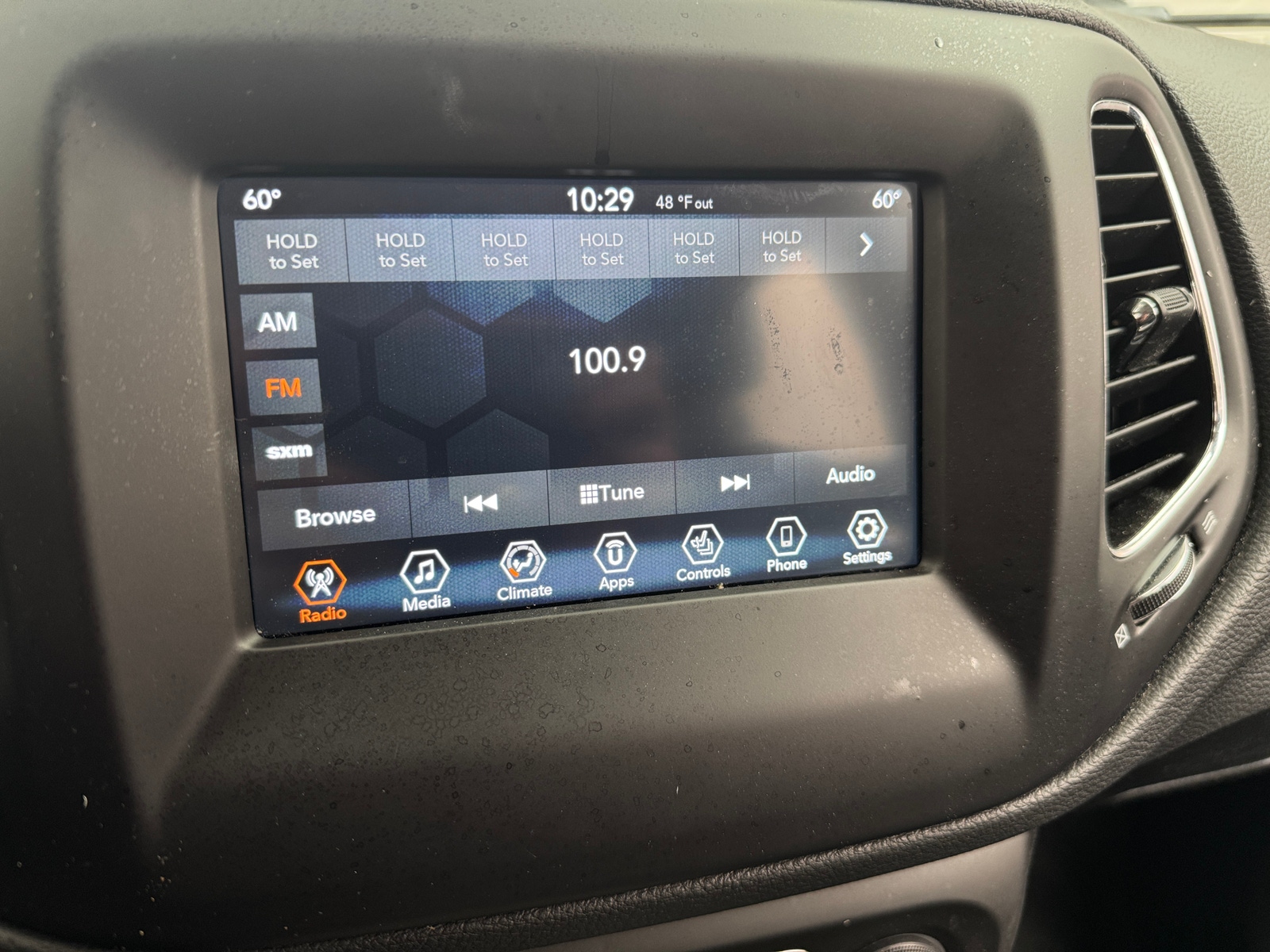 Thumbnail: 2019 Jeep Compass - 4