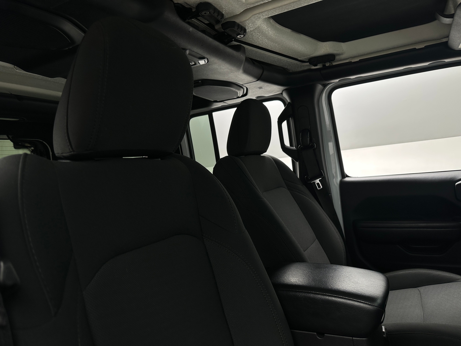 Thumbnail: 2018 Jeep Wrangler - 2