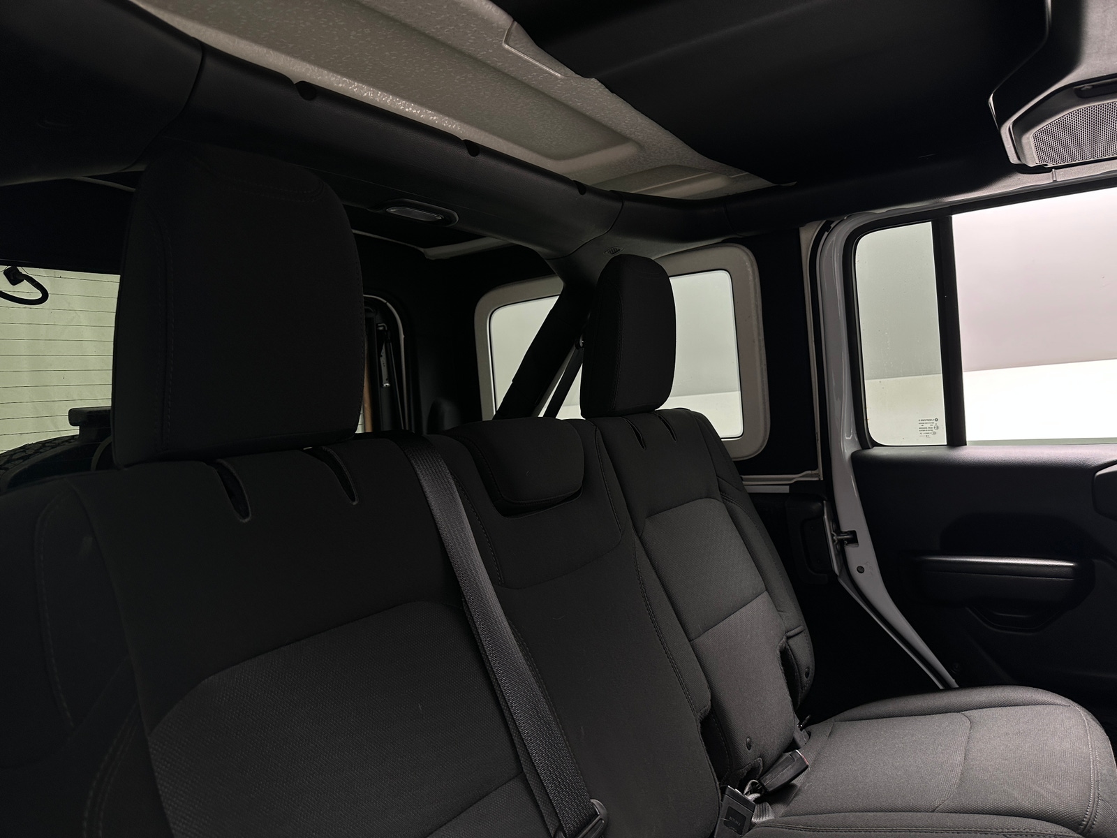 Thumbnail: 2018 Jeep Wrangler - 6
