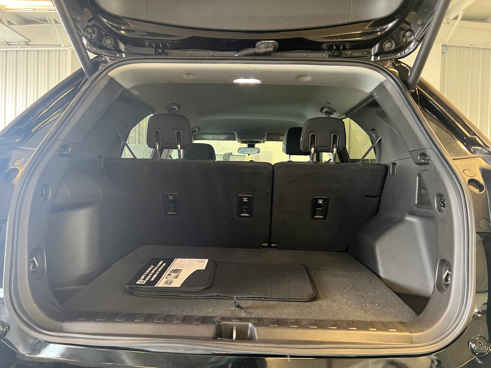 Thumbnail: 2019 Chevrolet Equinox - 7