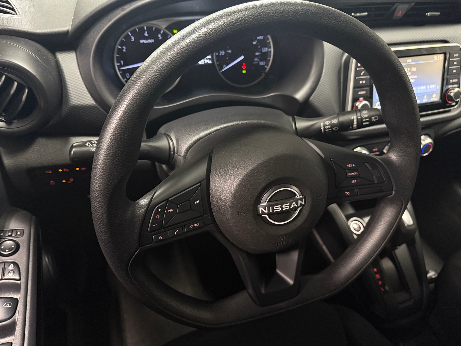 Thumbnail: 2024 Nissan Kicks - 5