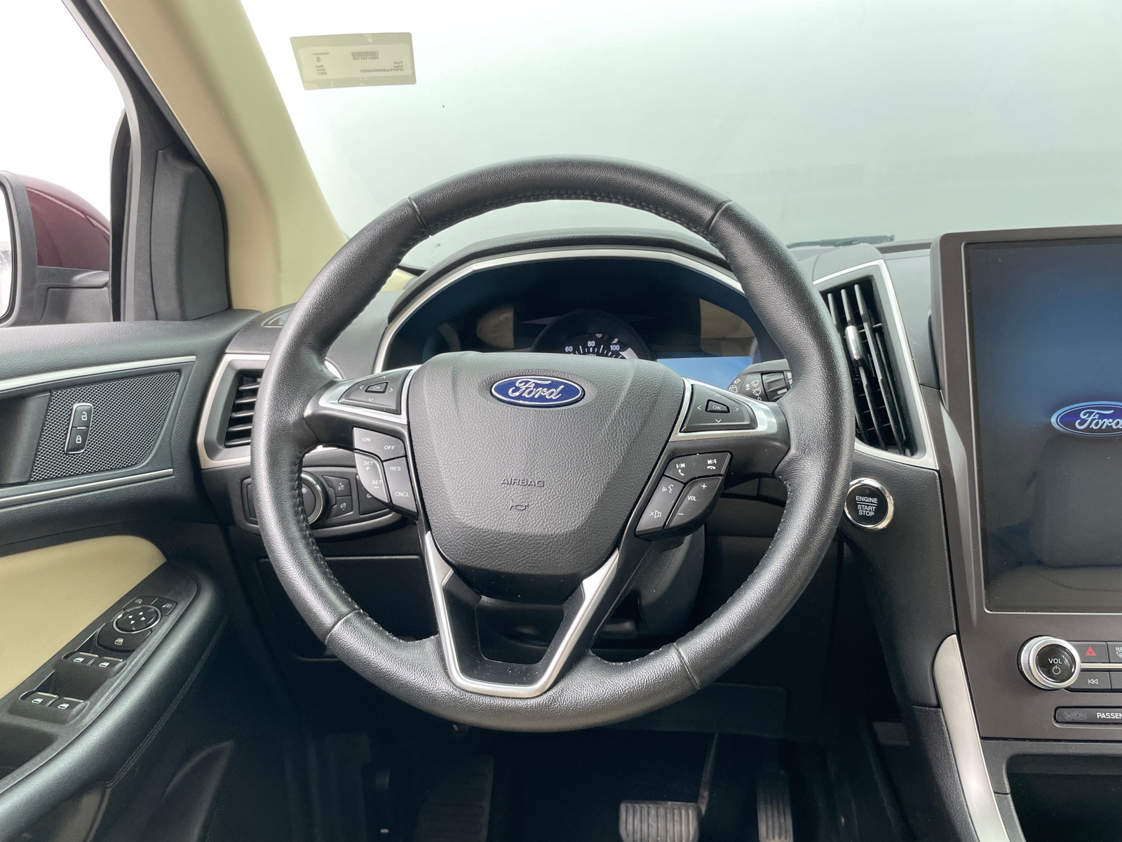 Thumbnail: 2021 Ford Edge - 4