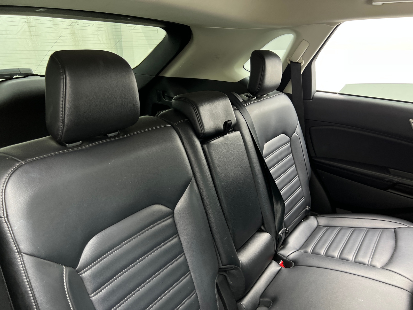 Thumbnail: 2023 Ford Edge - 5