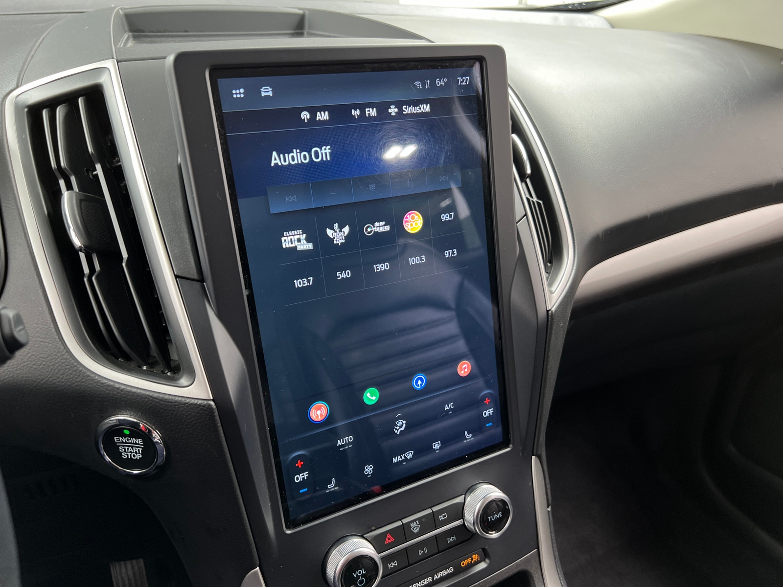 Thumbnail: 2023 Ford Edge - 3