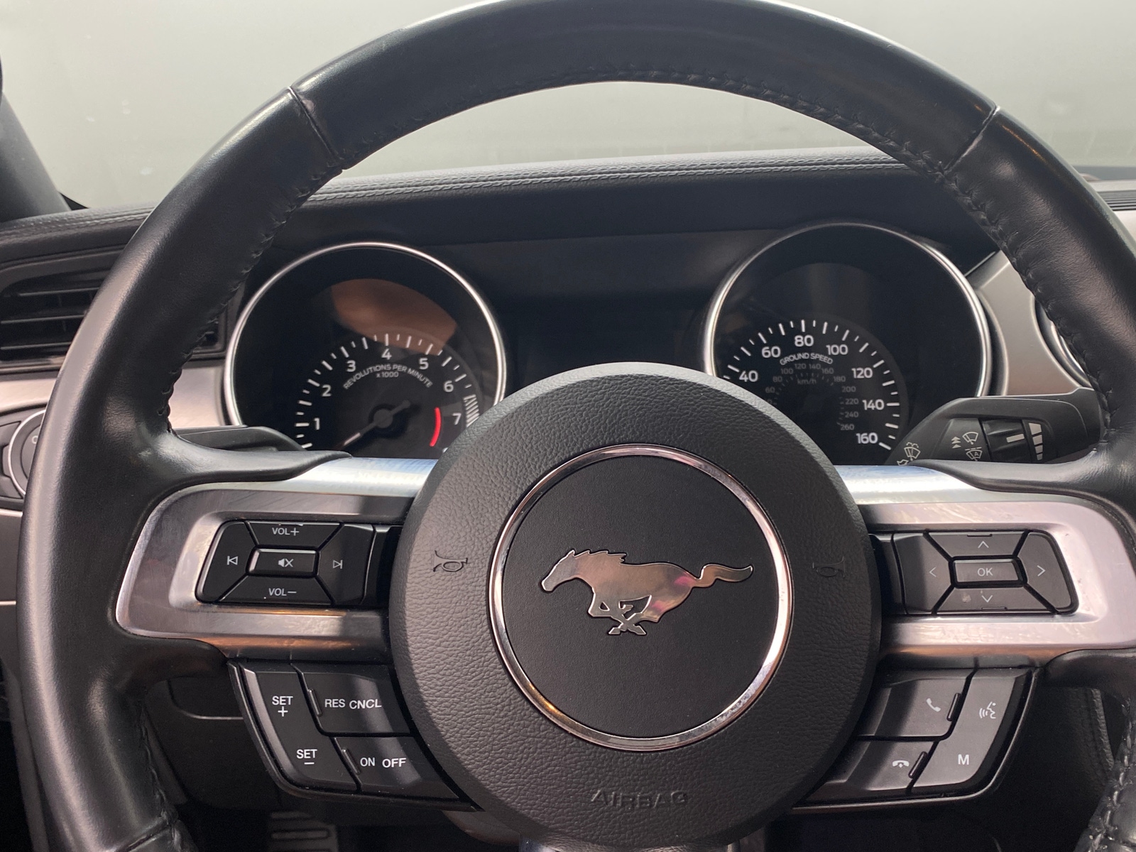 Thumbnail: 2022 Ford Mustang - 3