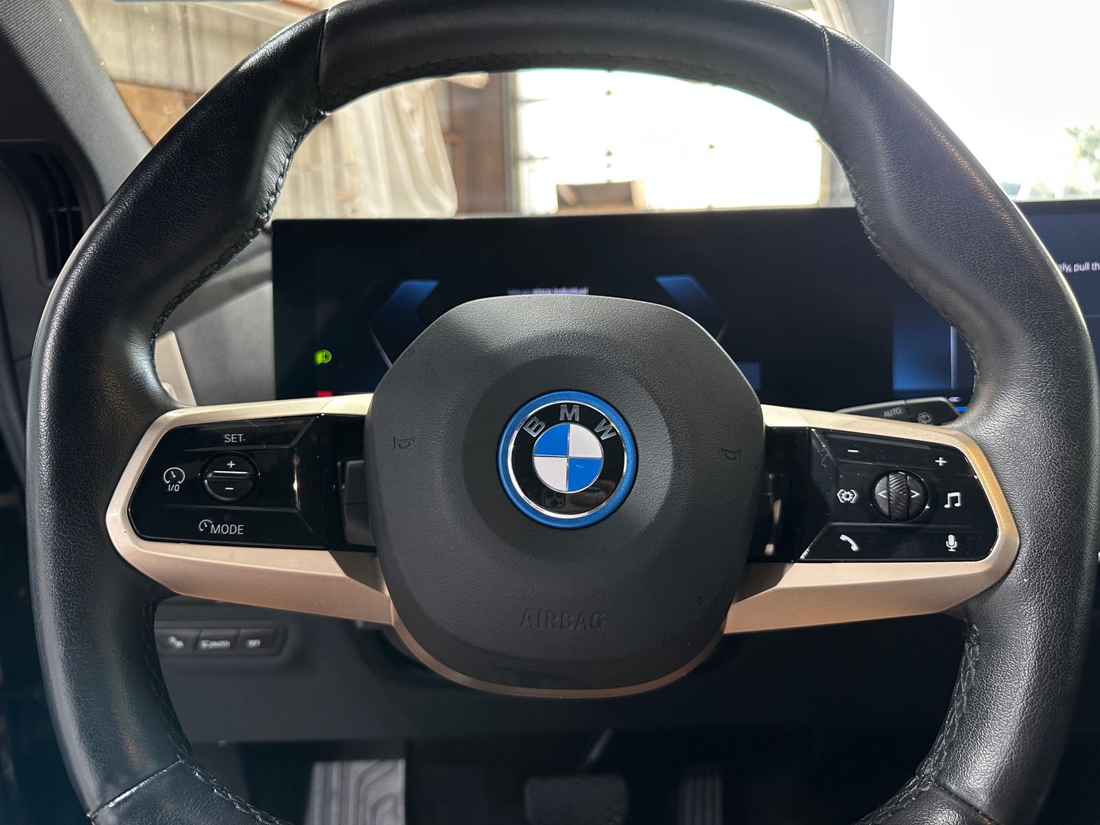 Thumbnail: 2025 BMW iX - 4
