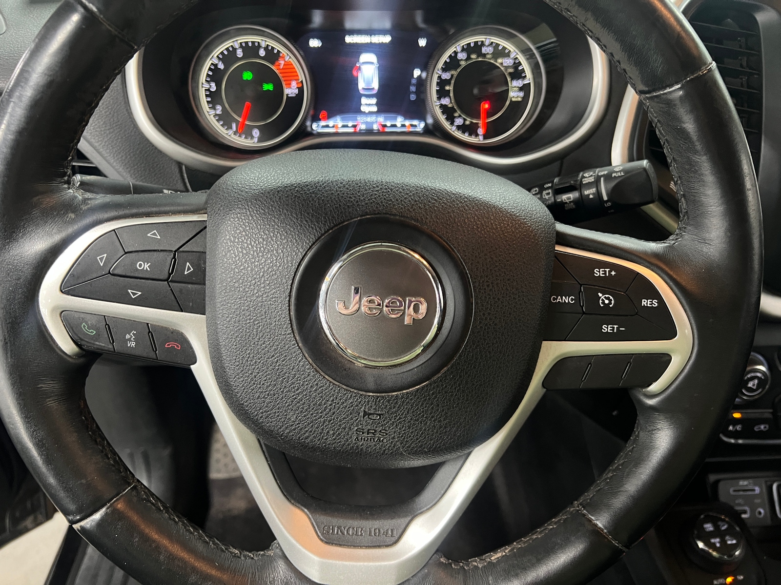 Thumbnail: 2016 Jeep Cherokee - 4