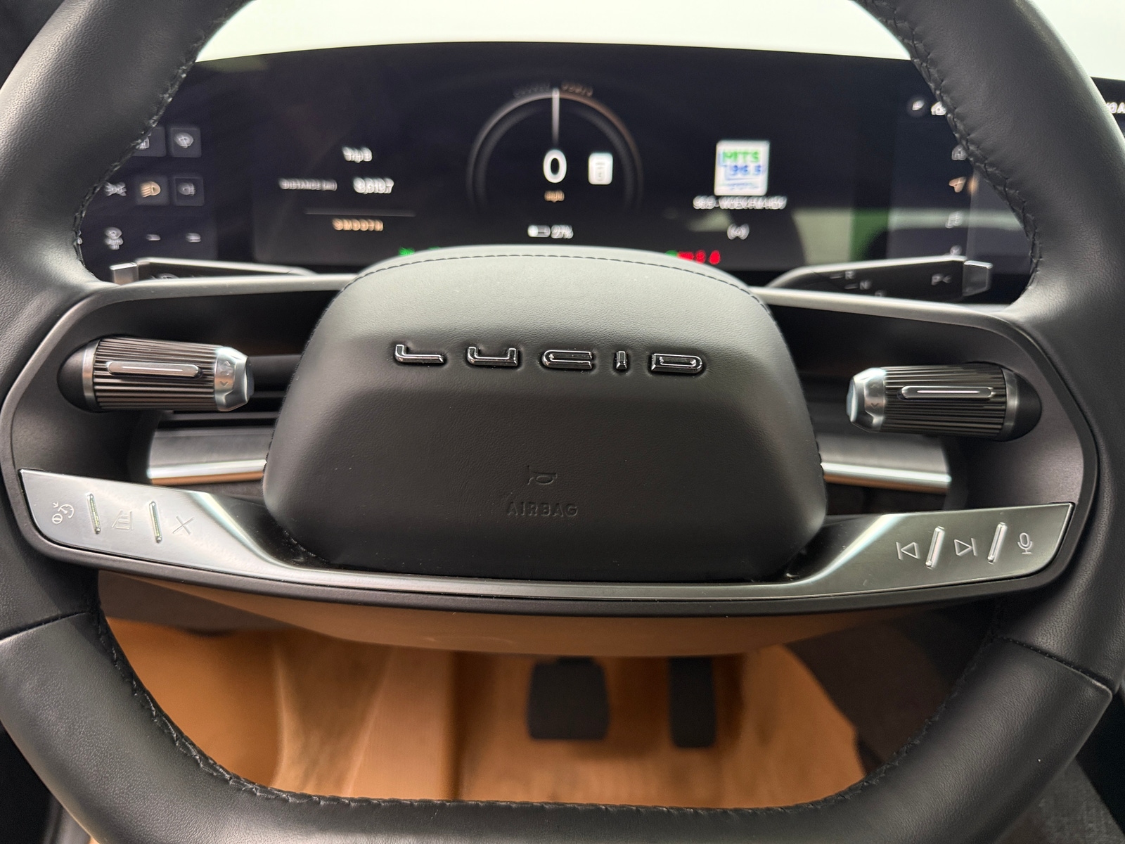 Thumbnail: 2022 Lucid Air - 4