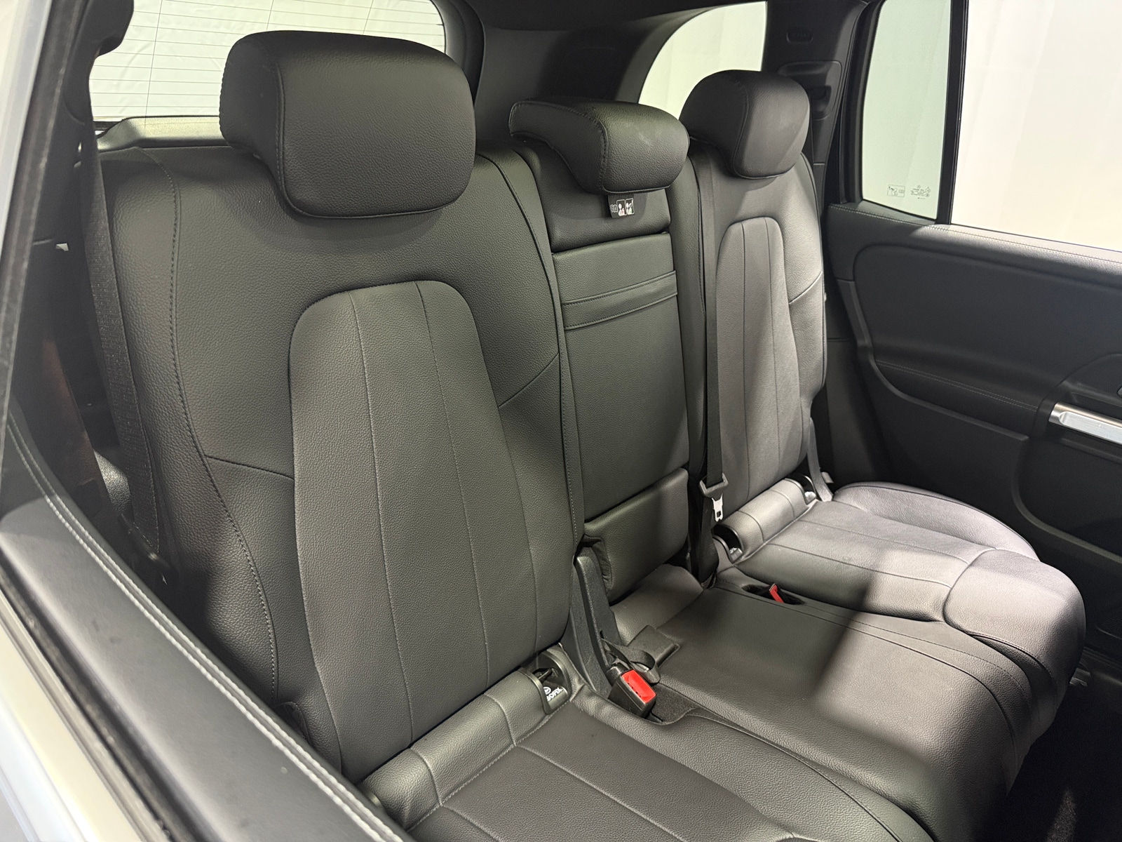 Thumbnail: 2024 Mercedes-Benz GLB - 5