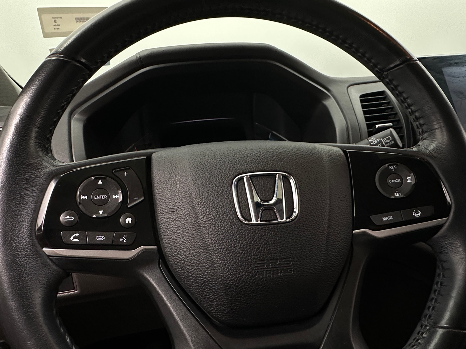 Thumbnail: 2018 Honda Odyssey - 4