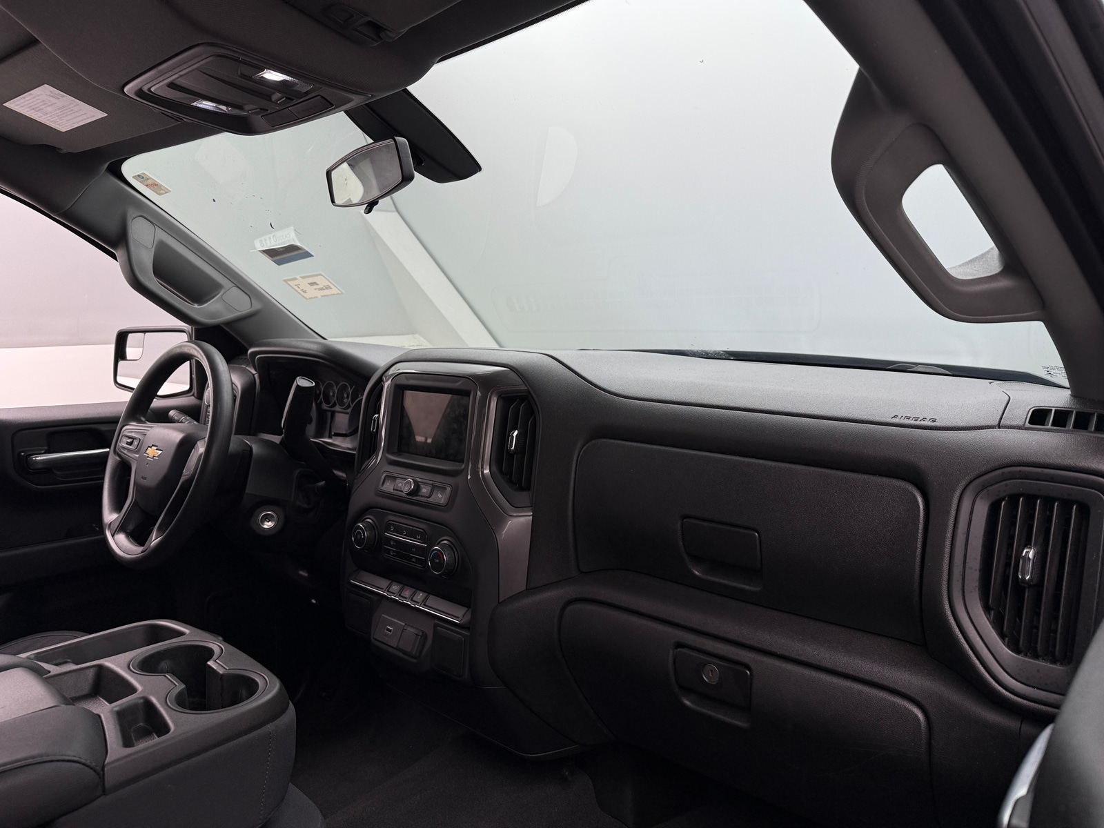 Thumbnail: 2019 Chevrolet Silverado 1500 - 3