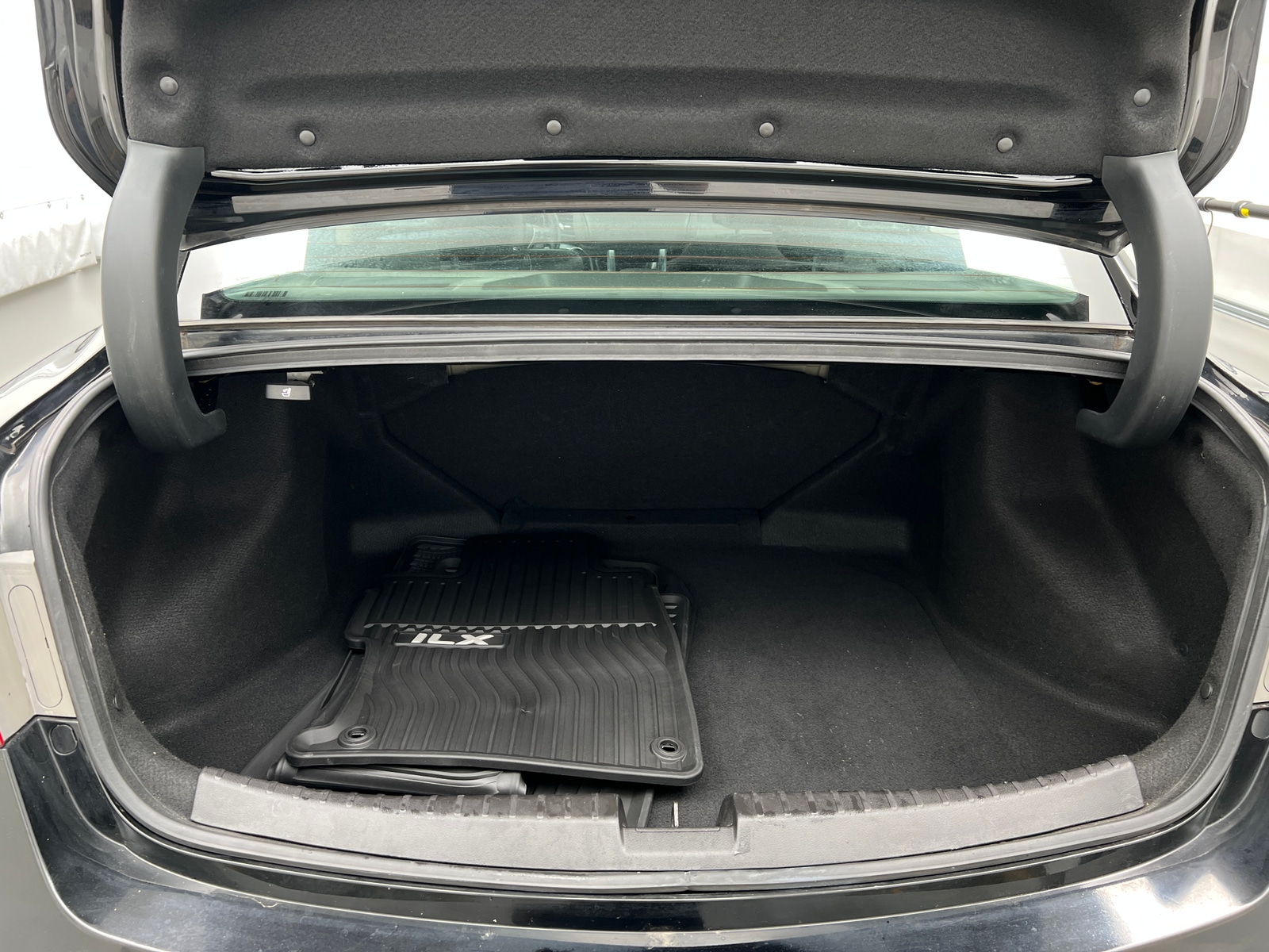 Thumbnail: 2013 Acura ILX - 7
