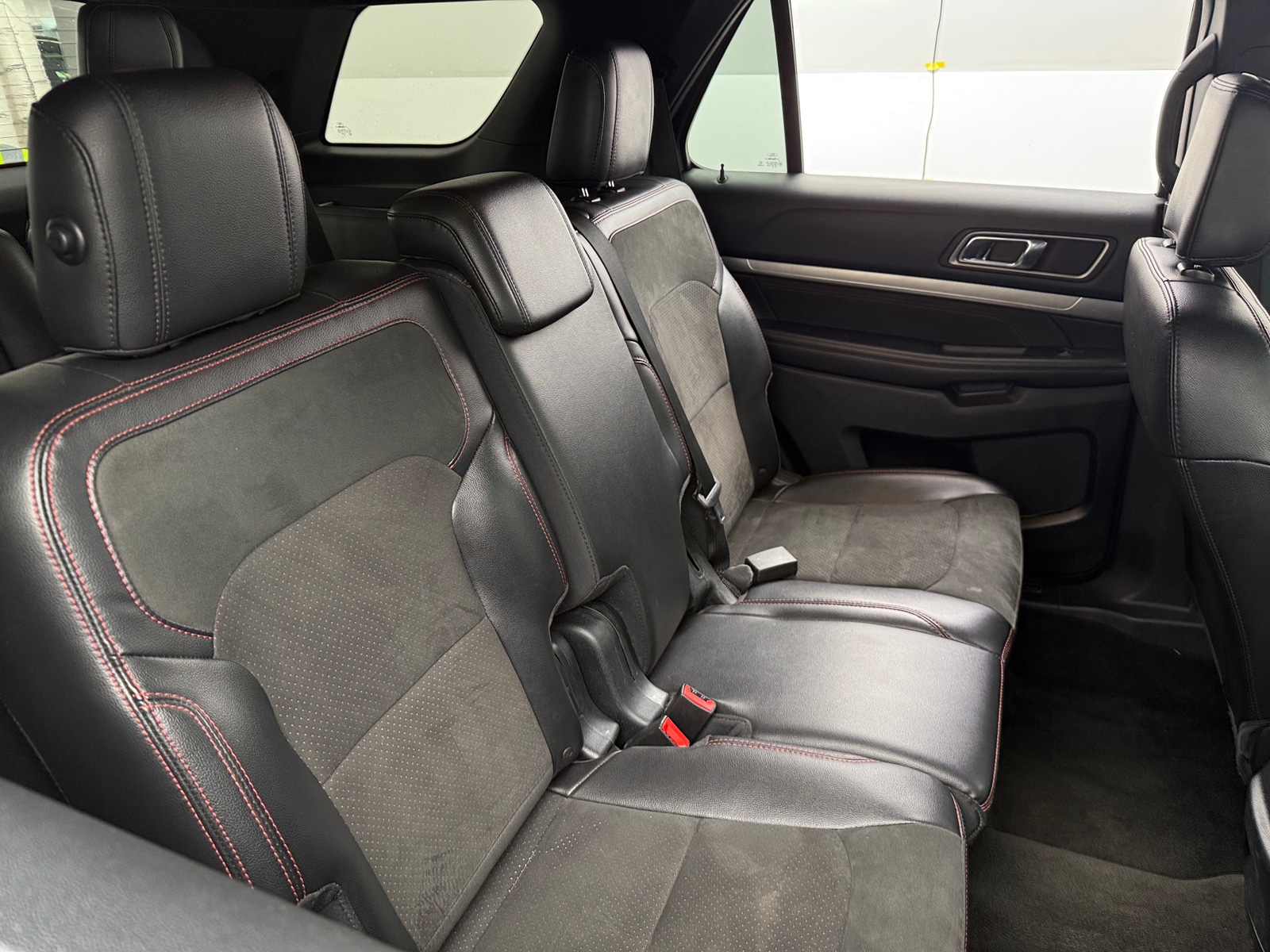 Thumbnail: 2018 Ford Explorer - 6