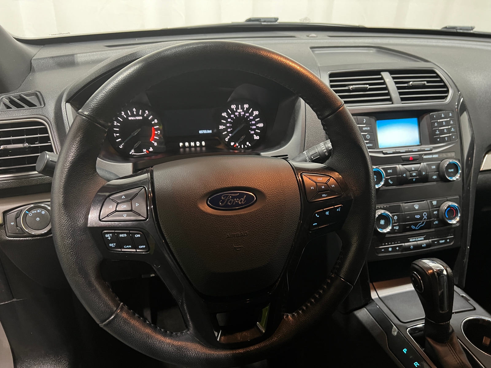 Thumbnail: 2018 Ford Explorer - 5